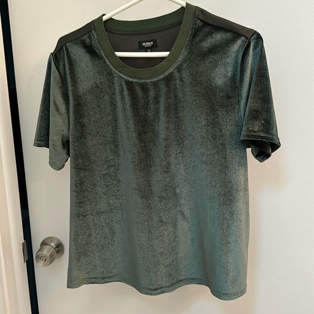 Green t shirt, elevated style